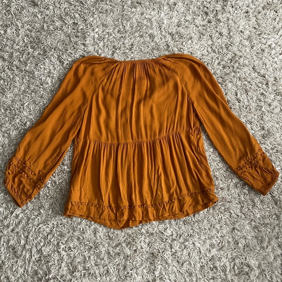 Old Navy Peasant Blouse - Picture 2 of 3